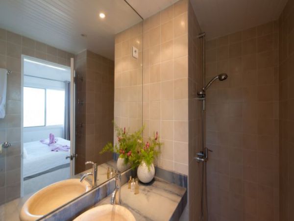 St. Barts Home 965450