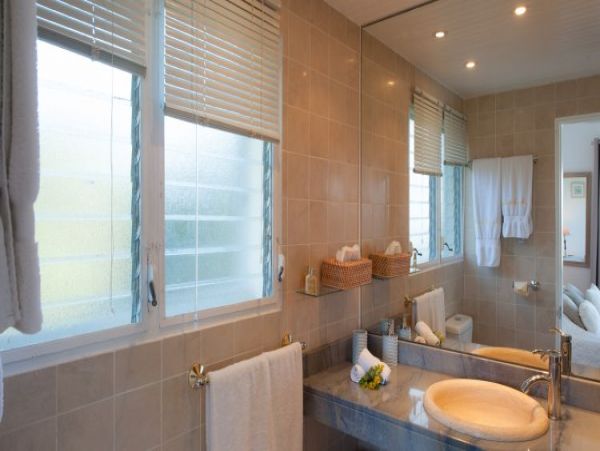 St. Barts Home 965450