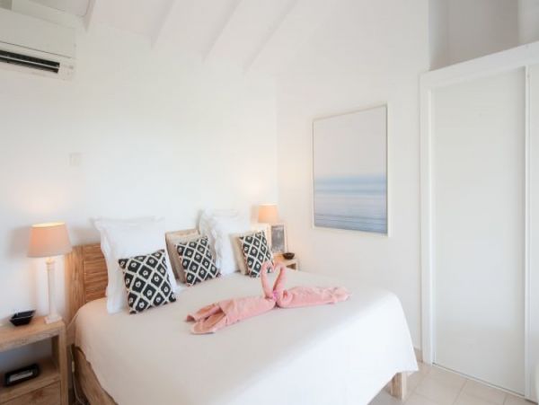 St. Barts Home 965450