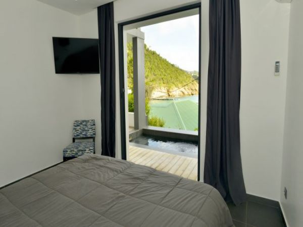 St. Barts Home 965452