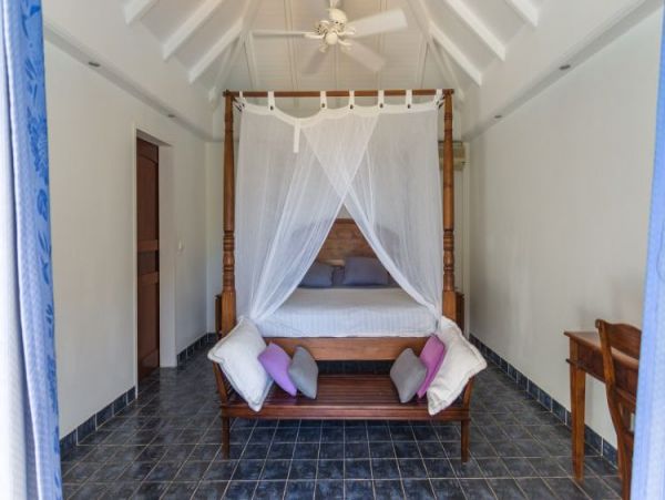 St. Barts Home 965455