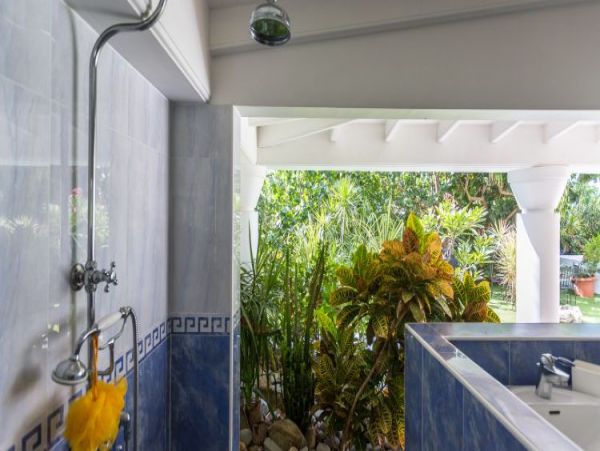 St. Barts Home 965455