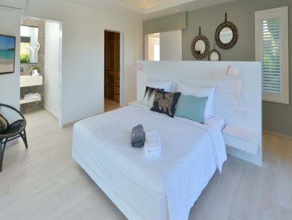 St. Barts Home 965459