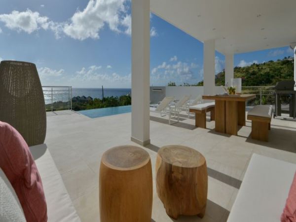 St. Barts Home 965459
