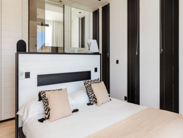 St. Barts Home 965460