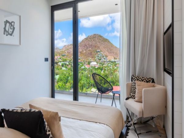 St. Barts Home 965460