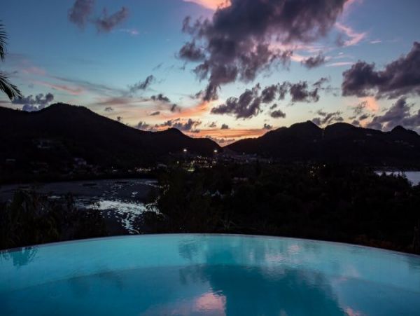 St. Barts Home 965461