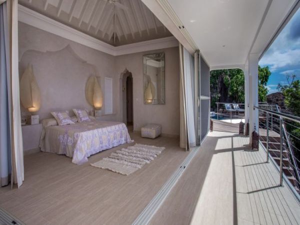 St. Barts Home 965463