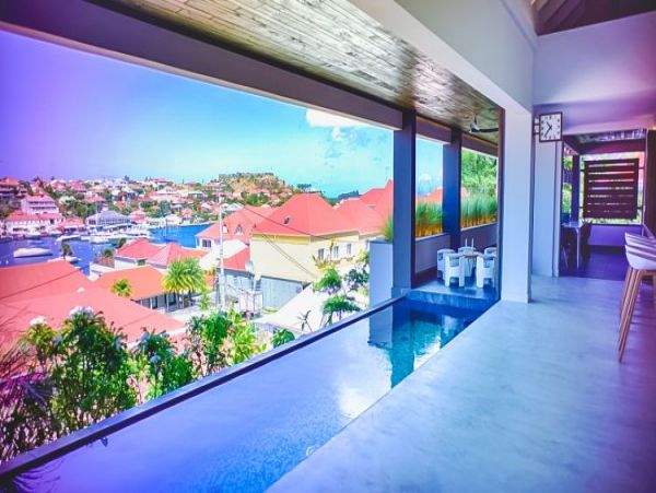 St. Barts Home 965470