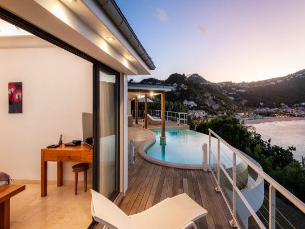 St. Barts Home 965473
