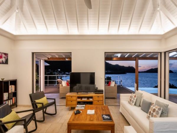 St. Barts Home 965473