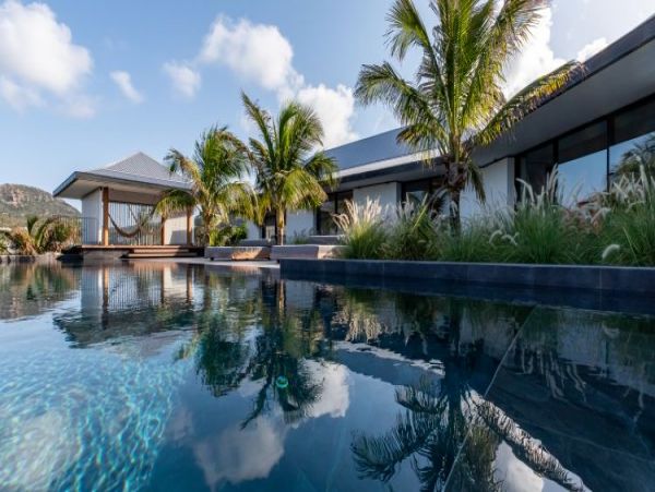 St. Barts Home 965479