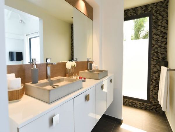 St. Barts Home 965480