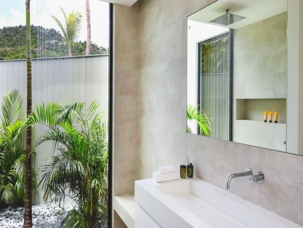 St. Barts Home 965481