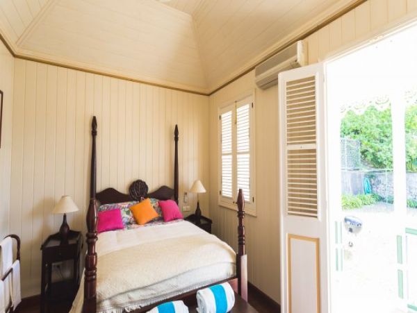 St. Barts Home 965484