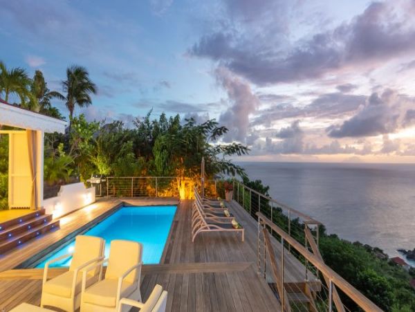 St. Barts Home 965487