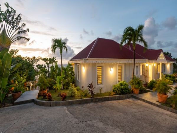 St. Barts Home 965487