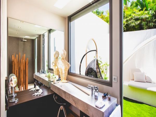 St. Barts Home 965488