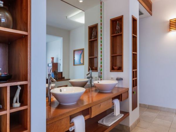 St. Barts Home 965489