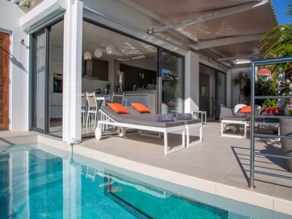 St. Barts Home 965491