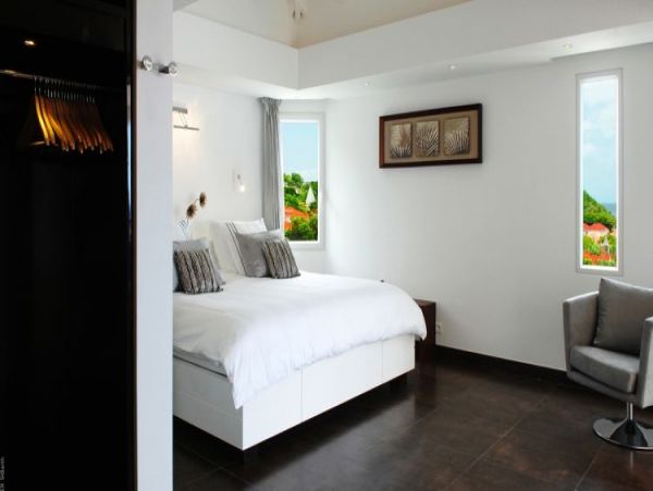 St. Barts Home 965497