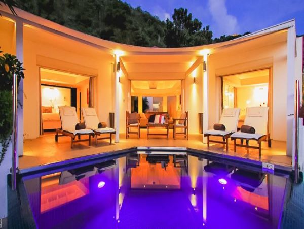 St. Barts Home 965497