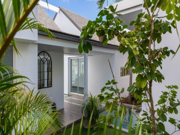 St. Barts Home 965500