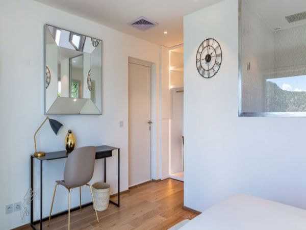 St. Barts Home 965500
