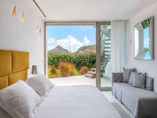 St. Barts Home 965500