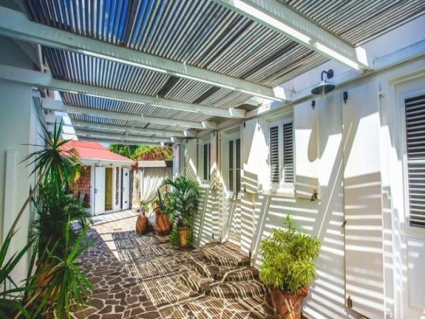 St. Barts Home 965503