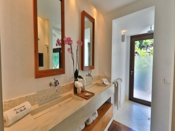 St. Barts Home 965504