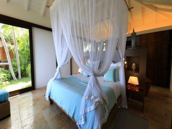 St. Barts Home 965504
