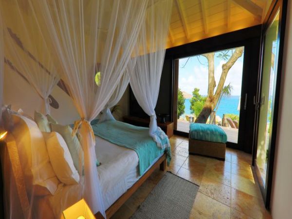 St. Barts Home 965504