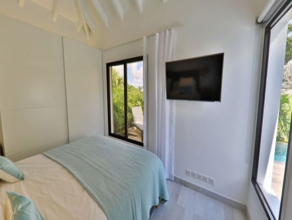 St. Barts Home 965504