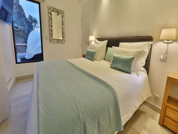 St. Barts Home 965504