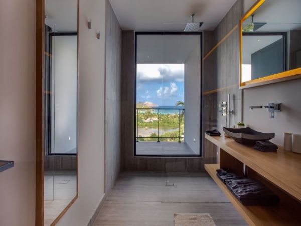 St. Barts Home 965505