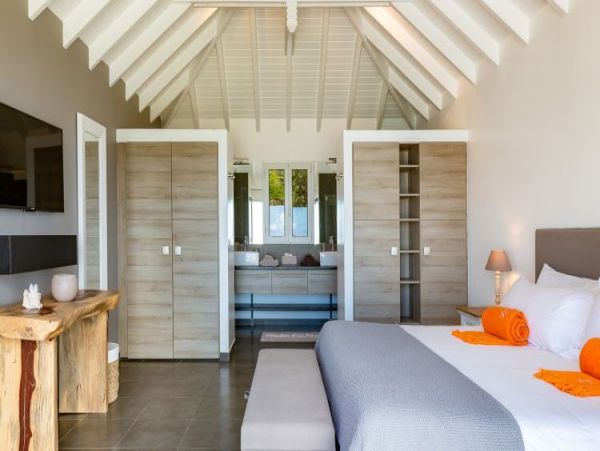 ST BARTS 4 BEDROOM POOL HOME AMAZING VIEWS