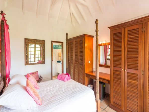 St. Barts Home 965508