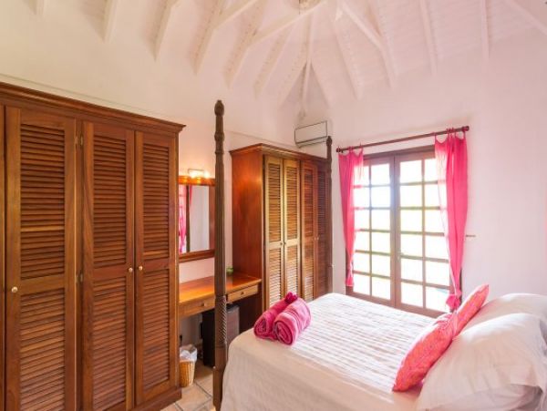 St. Barts Home 965508