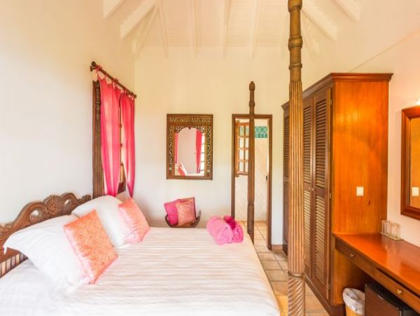 St. Barts Home 965508