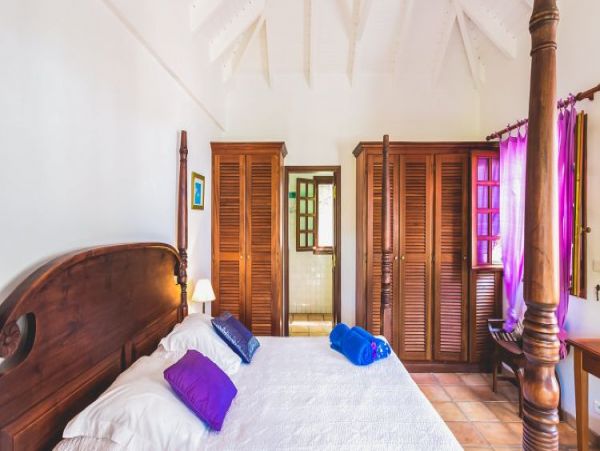 St. Barts Home 965508
