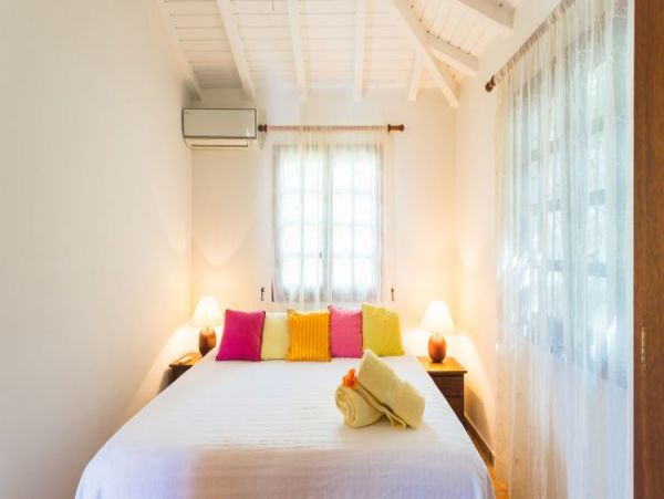 St. Barts Home 965508
