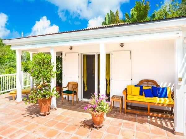 St. Barts Home 965508