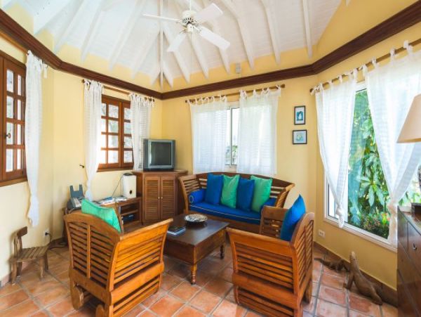 St. Barts Home 965508