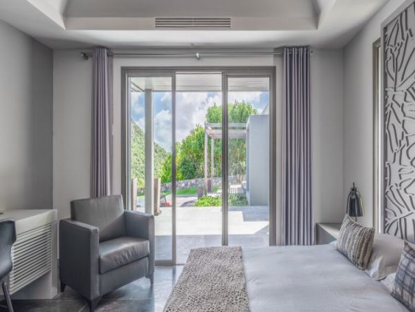 St. Barts Home 965511