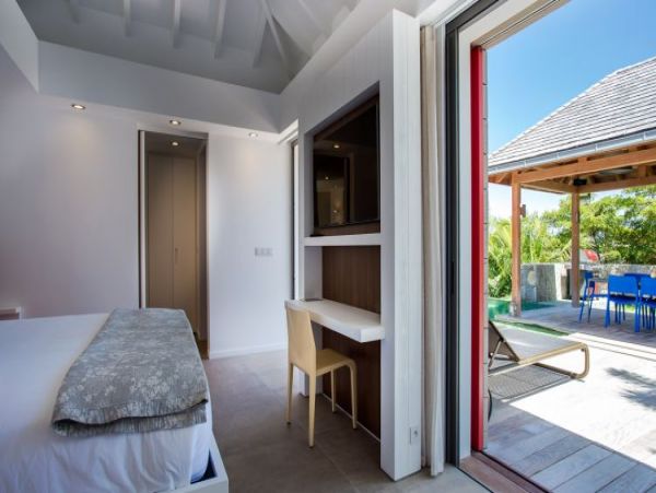 St. Barts Home 965512