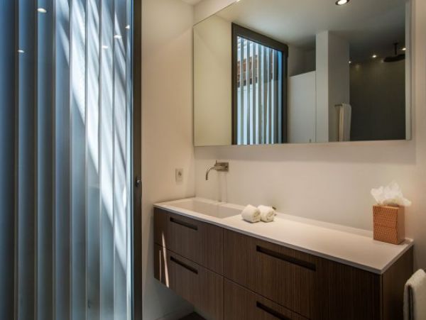 St. Barts Home 965512