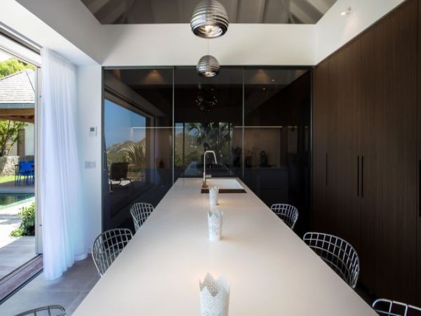 St. Barts Home 965512
