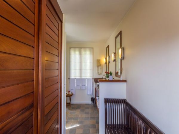 St. Barts Home 965516
