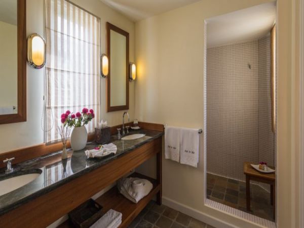 St. Barts Home 965516